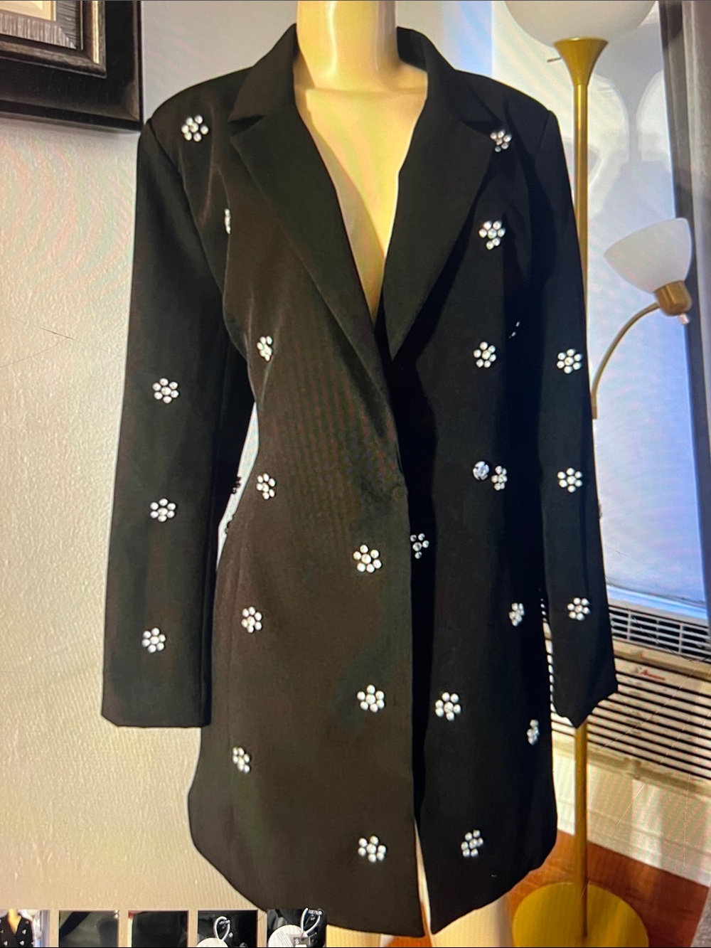 Boohoo Black Crystal Daisy-Embellished Blazer
